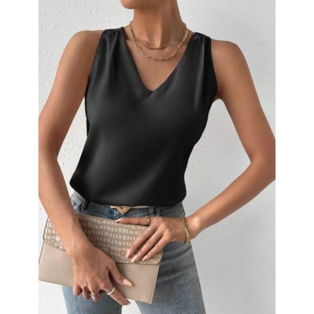 Black Solid Satin V-Neck Plicated Shoulder Sleeveless Blouse Sz Small